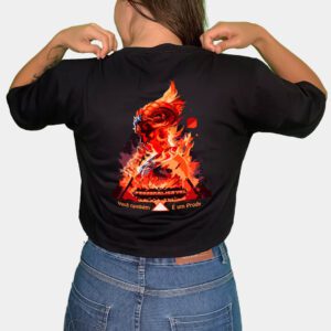 CAMISETA CROPPED ÁRIES: IMPETO E ATITUDE EM CADA PASSO